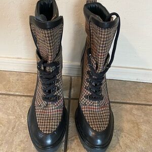 Veronica Beard HASIA Black /Brown Boots Size 8